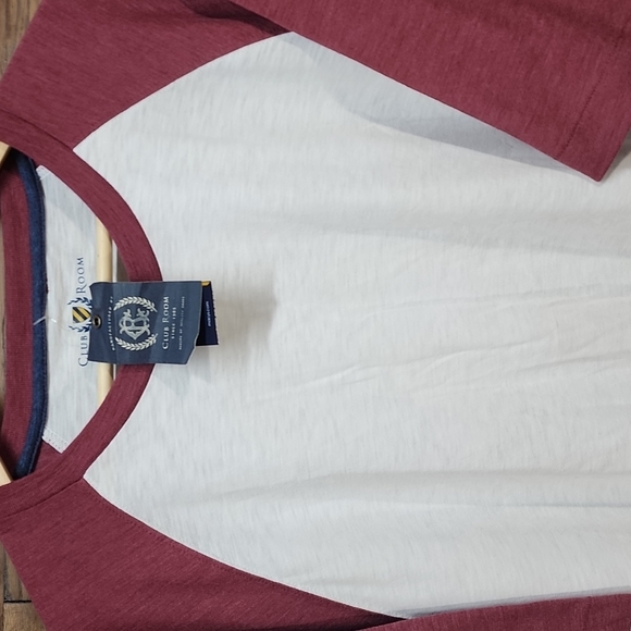 Mens club house white with red sleeves t-shirt - Picture 2 of 7